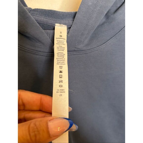Lululemon All Yours Cropped Hoodie - Picture 5 of 6